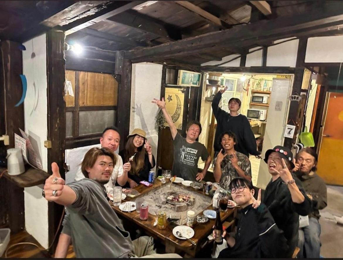 Hotel 月光荘沖縄 Naha Exterior foto